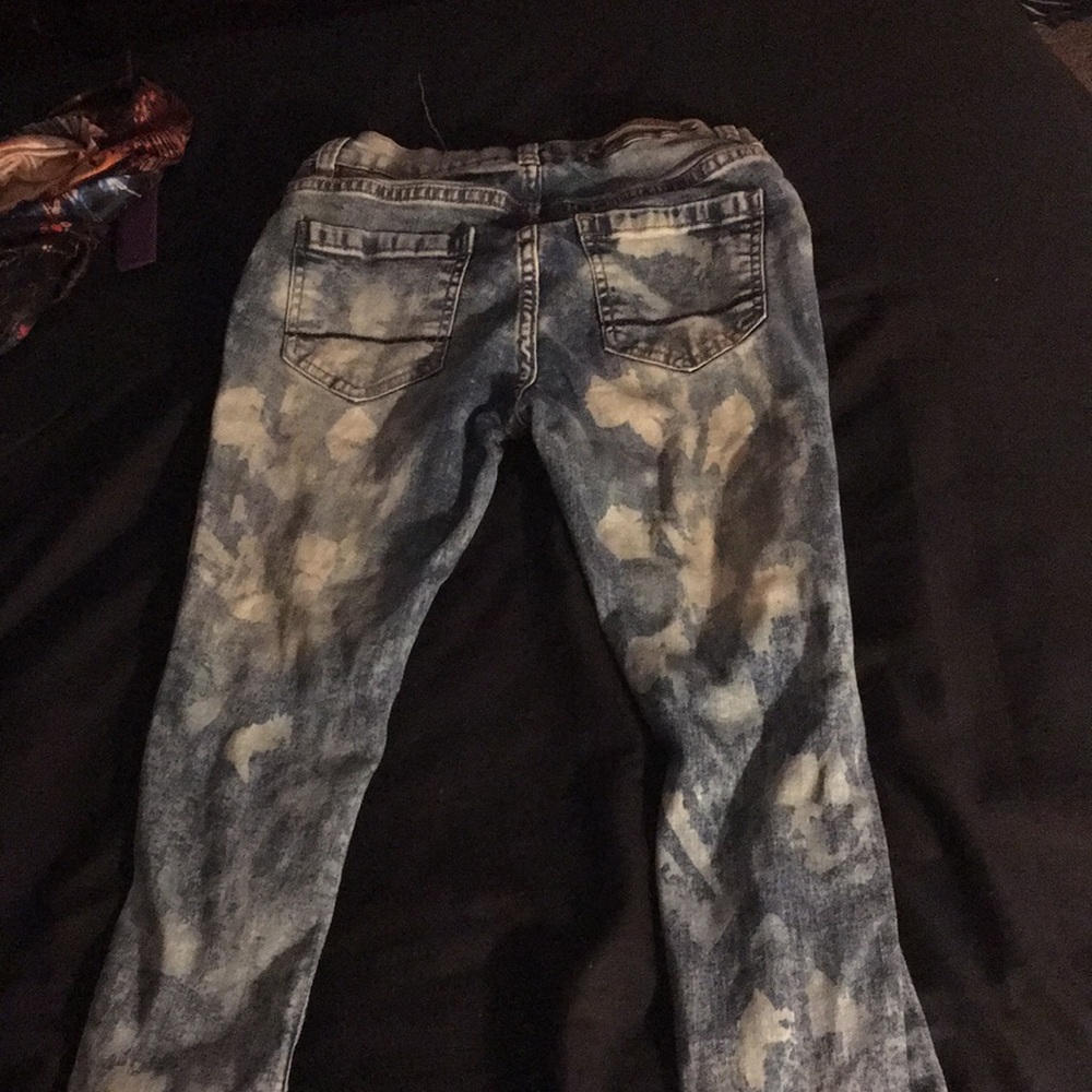 Jeans - Picture 3 of 3